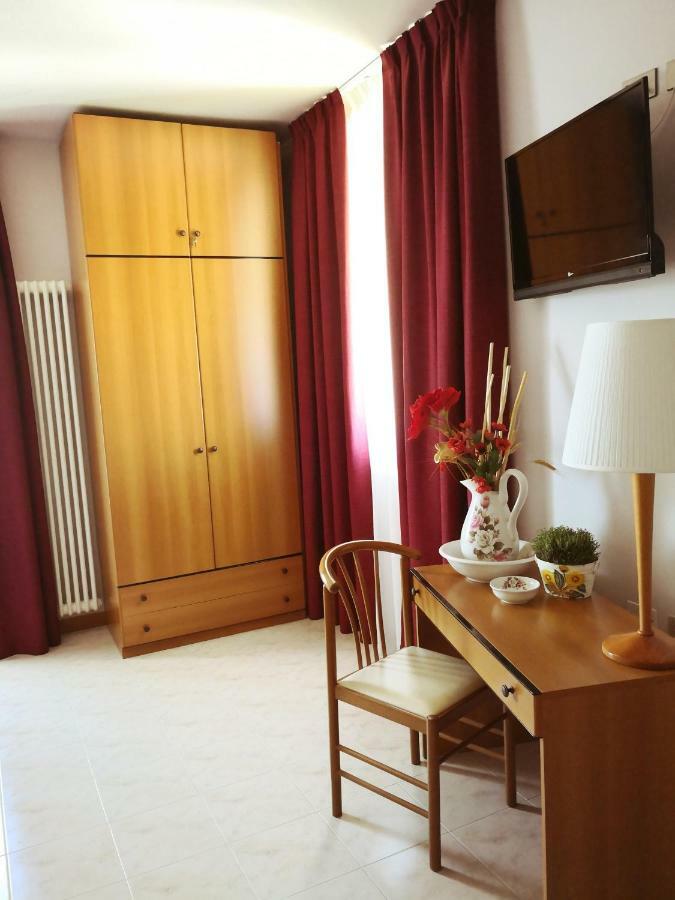 Hotel Corte Dal Castello Lazise Exteriér fotografie